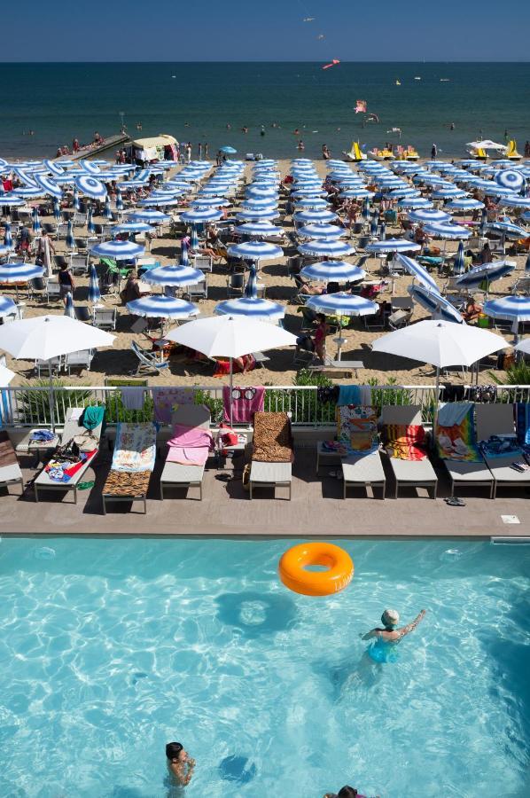Hotel Canarie Lido di Jesolo Zewnętrze zdjęcie