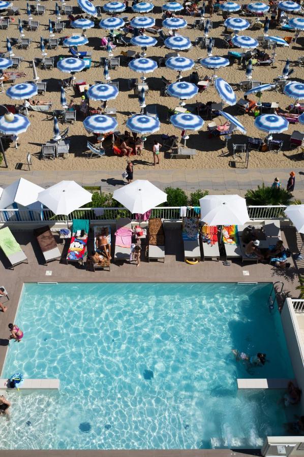 Hotel Canarie Lido di Jesolo Zewnętrze zdjęcie