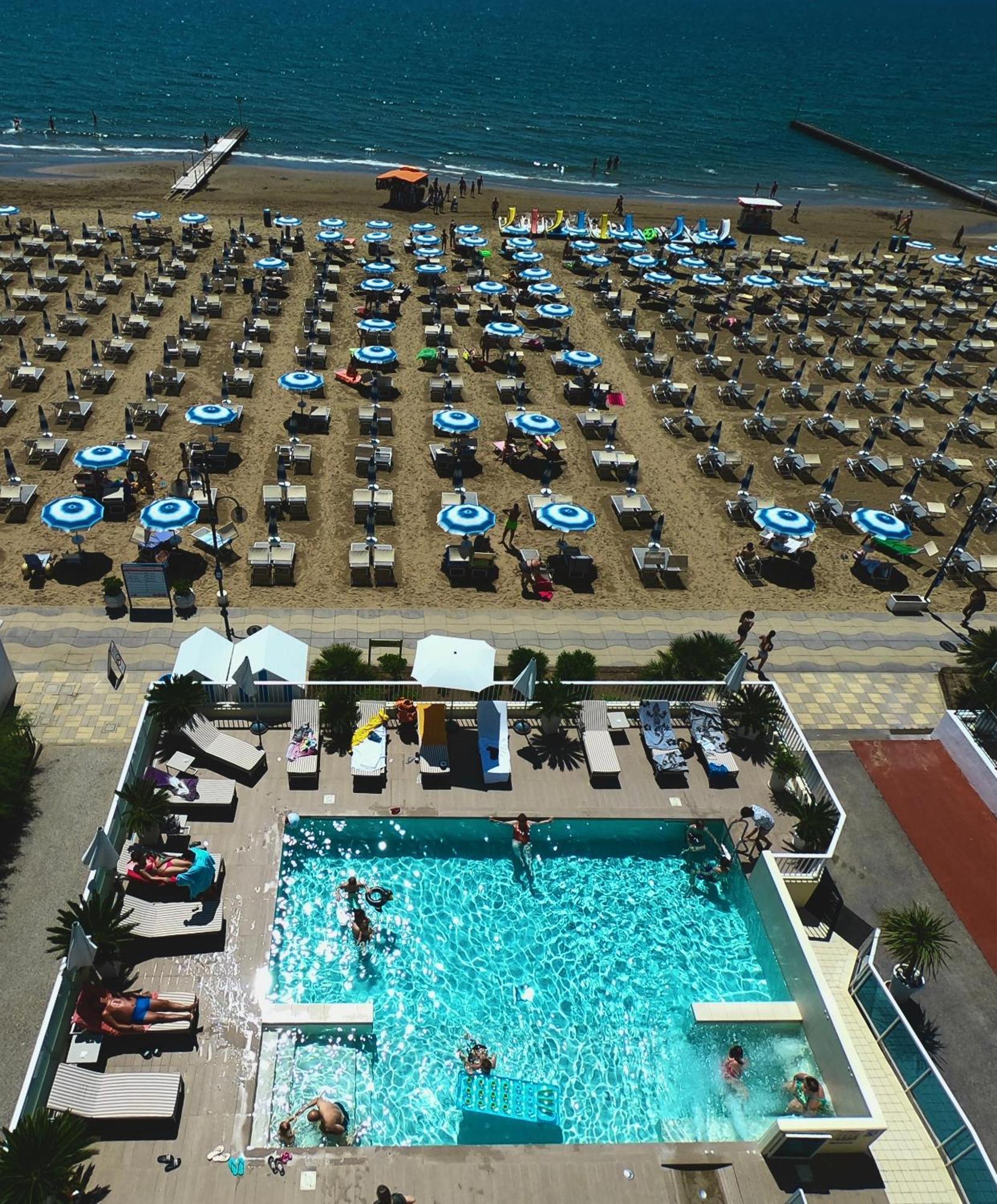 Hotel Canarie Lido di Jesolo Zewnętrze zdjęcie