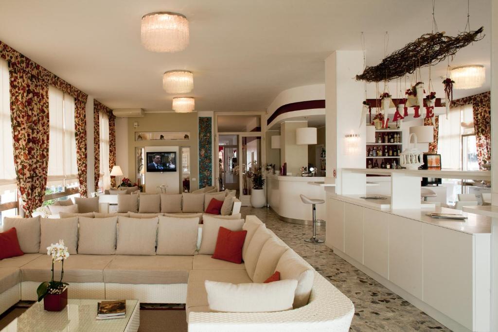 Hotel Canarie Lido di Jesolo Zewnętrze zdjęcie
