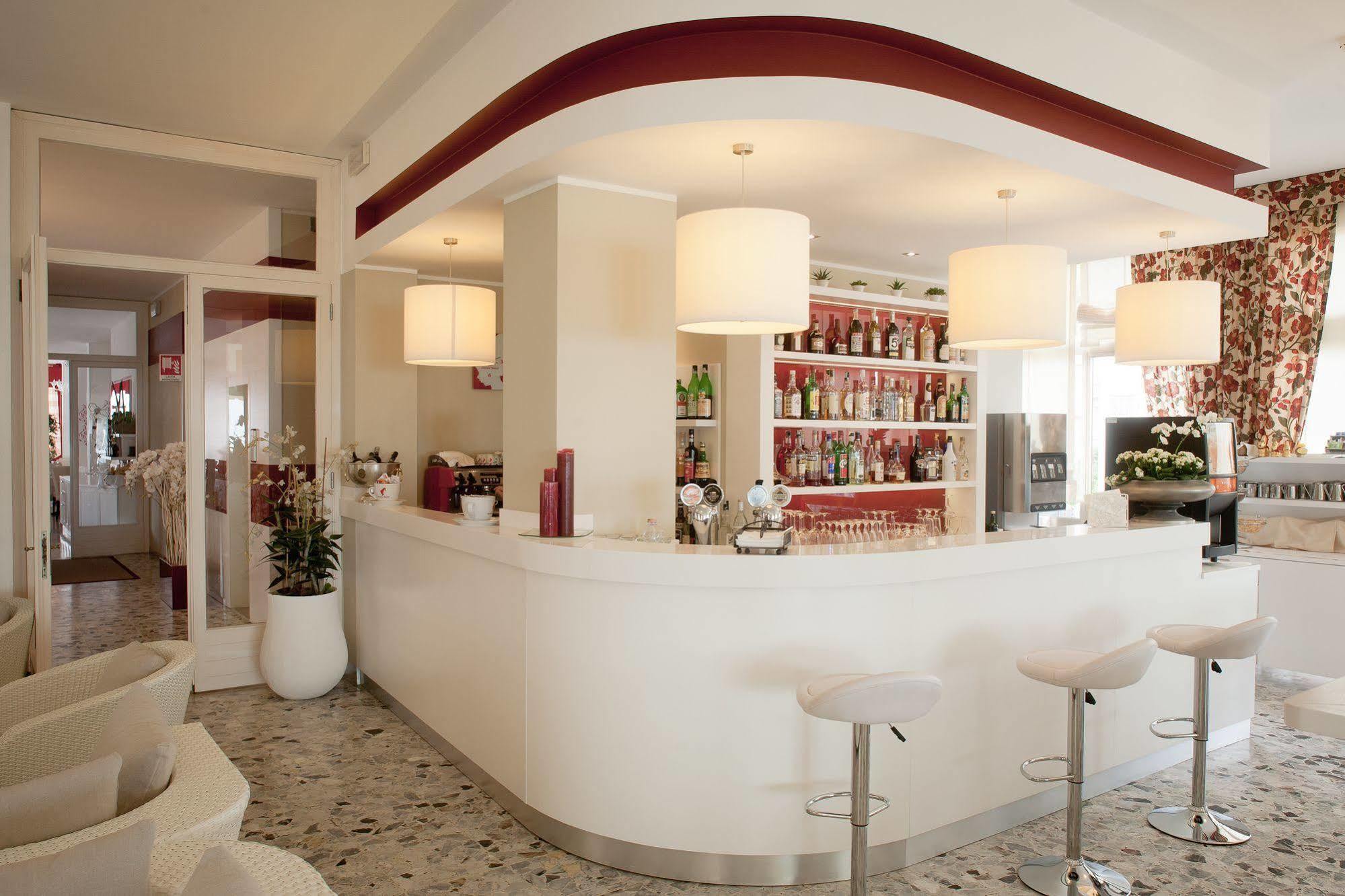 Hotel Canarie Lido di Jesolo Zewnętrze zdjęcie
